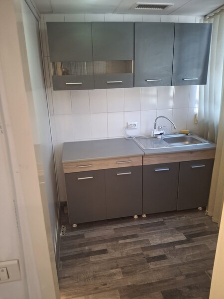 Metrou Brancoveanu, inchiriez spatiu de birouri, 83mp, 913euro