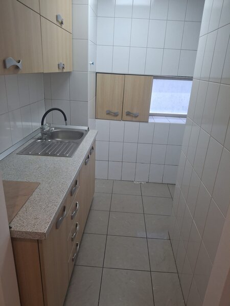 Metrou Brancoveanu, inchiriez spatiu de birouri, 83mp, 913euro
